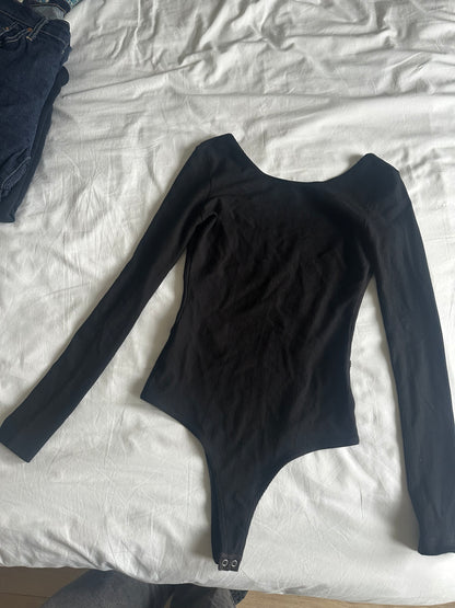 Body Aliénor