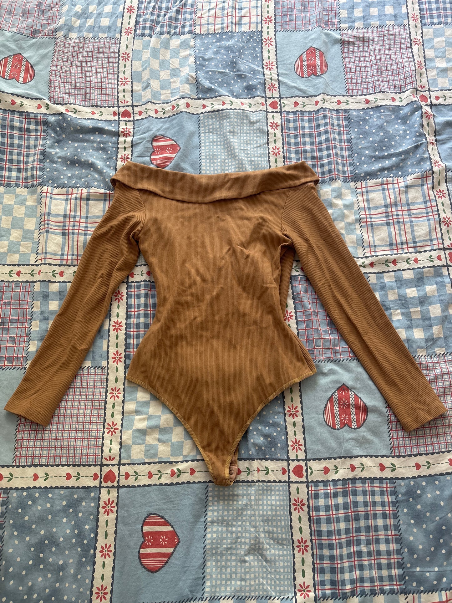 Body Gaby Camel