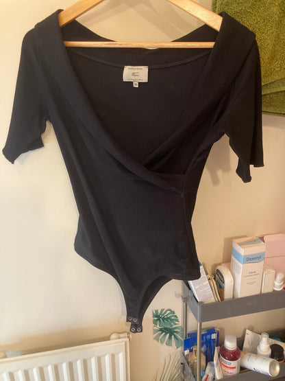 Body Gaby Noir